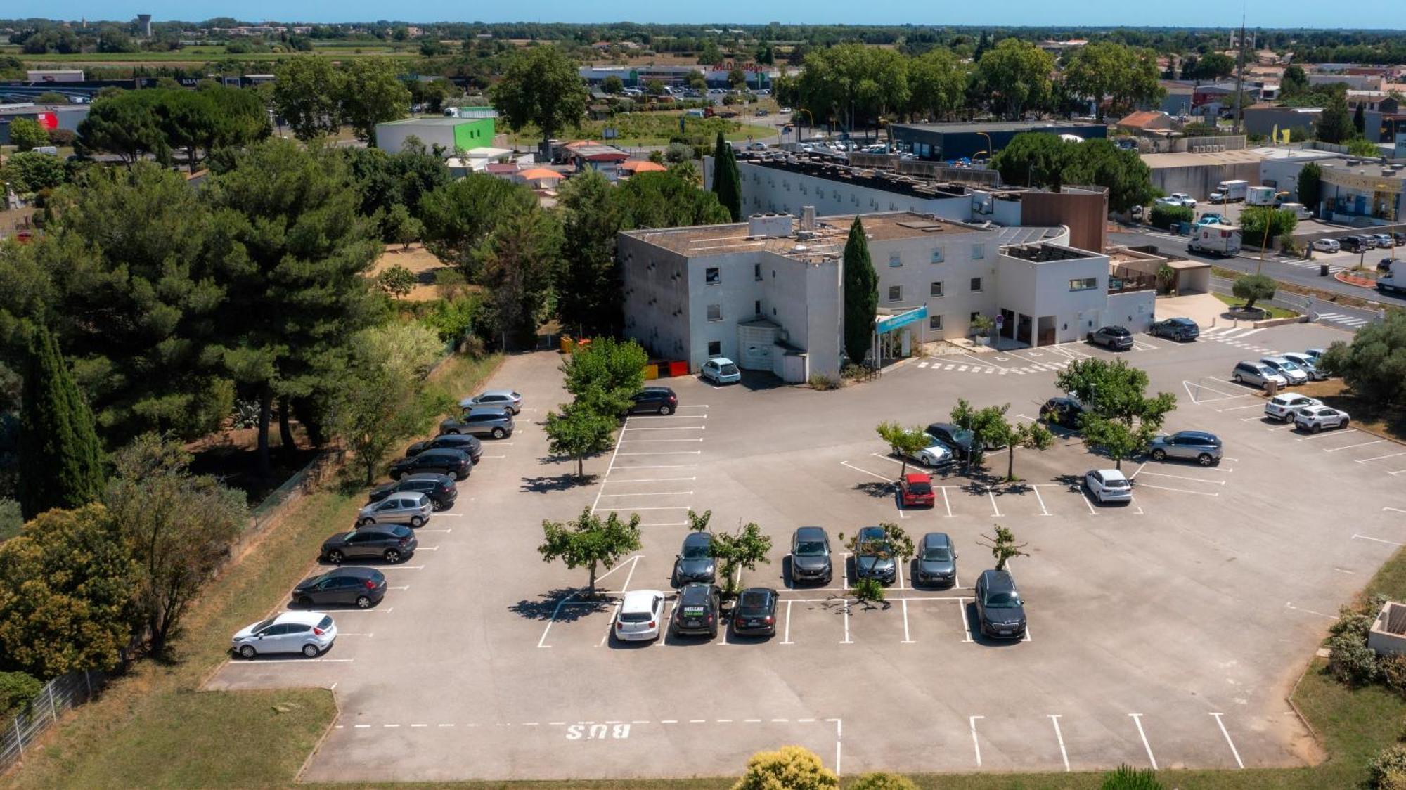 Kyriad Montpellier Est - Lunel Lunel  Buitenkant foto